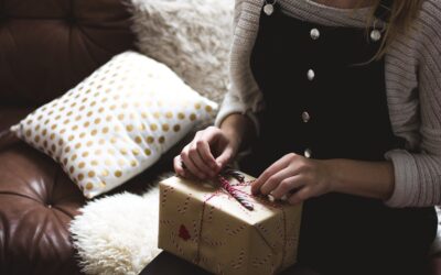 Spread The Joy – Gift Giving The Hygge Way
